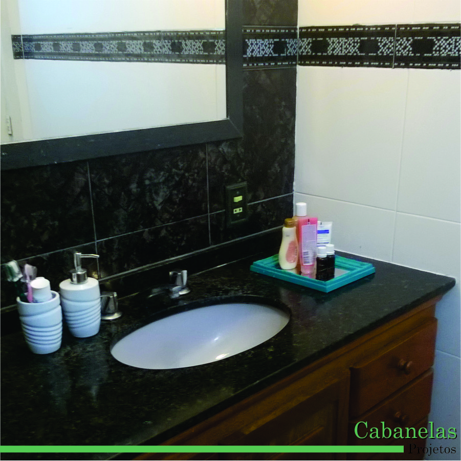 Reforma rápida com tinta em áreas úmidas – Cabanelas Projetos, image size:901x901