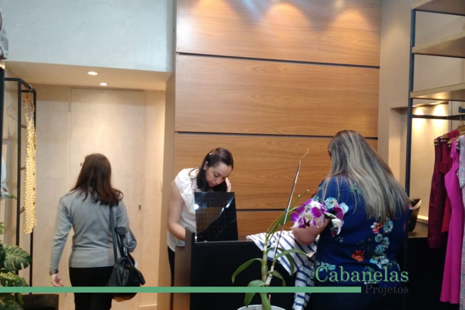 PicsArt_10-08-06.09.22